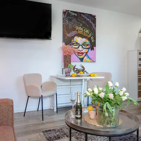 Apartment Salzblütenbude 1 *