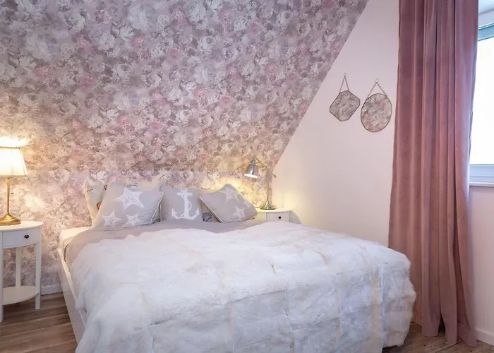 Appartement Salzbluetenbude-1 *